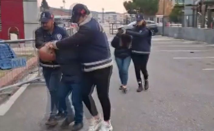 Yardım yapma vaadiyle dolandırıcılık yapan ve menfaat sağlayan şahıs tutuklandı