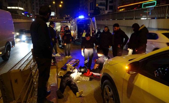 Yavaşlayan trafiği son anda fark etti, önce otomobile ardından bariyere çarptı