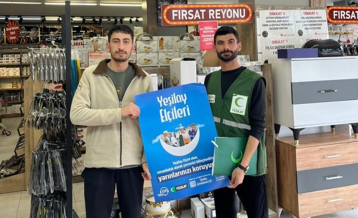 Yeşilay gönüllülerinden bağımlılıkla mücadele çalışması