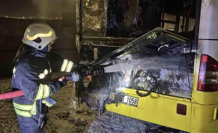Yozgat’ta özel halk otobüsü yandı