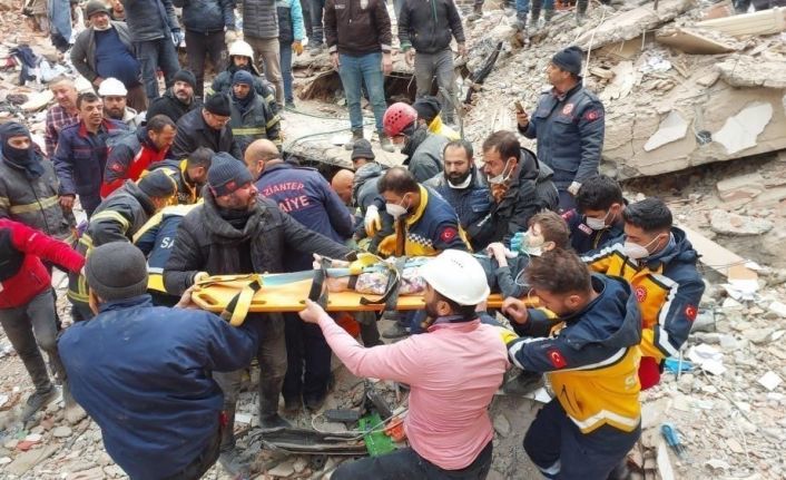 51 kişiye mezar olan binanın yıkılmasına Tofaş Fiat bayisinin kolon kesmesi sebep oldu