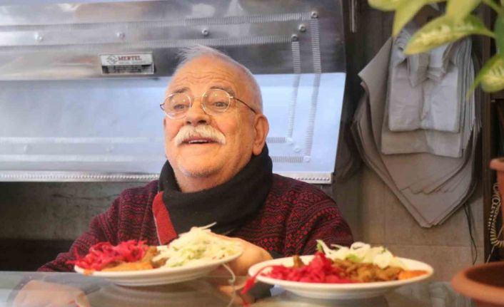 60 yıllık lezzet mirası: Uzun Çarşı’nın ciğer ustası gastronomi turizmine katkı sunuyor