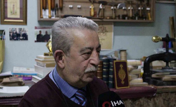 60 yıllık mücellit ustasına Kültür ve Turizm Bakanlığı’ndan "Yaşayan İnsan Hazineleri Ödülü"