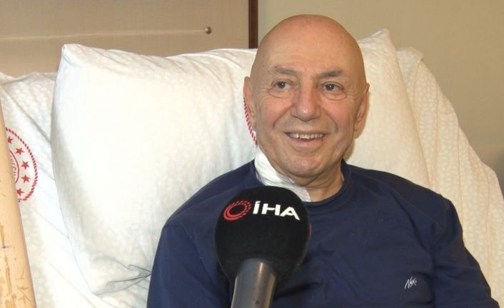 75 yaşında ‘minimal invaziv’ yöntemiyle bypass olan hastaya doktorlardan mesaj: "Bu seni 40 sene götürür"