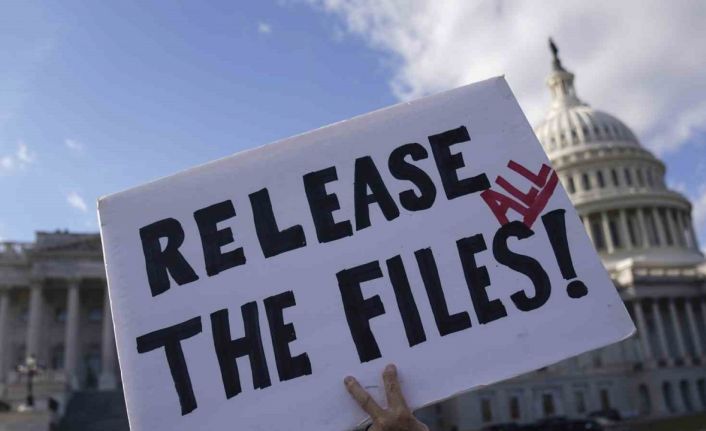 ABD Adalet Bakanlığı: "Epstein ile bağlantılı 2 milyondan fazla belge hala incelemede"