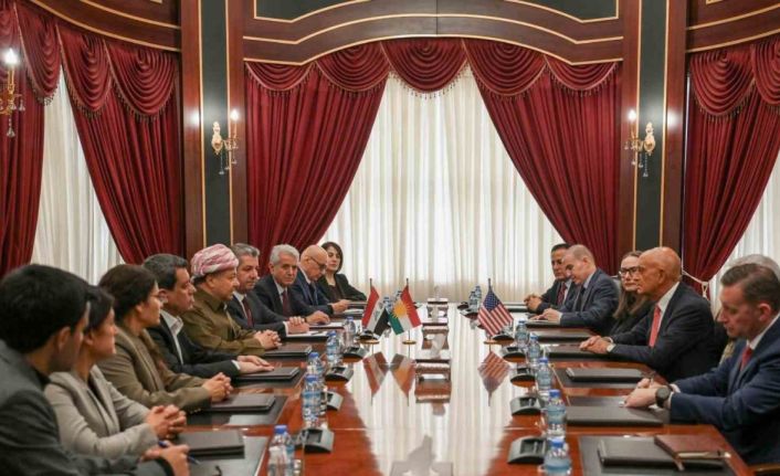 ABD’nin Suriye Özel Temsilcisi Barrack, Erbil’de terör örgütü SDG elebaşı Abdi ile bir araya geldi