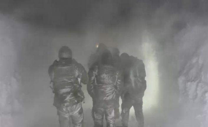 Ağrı’da tipide mahsur kalan vatandaşlar için ekipler seferber oldu