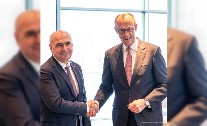 Almanya Başbakanı Merz: "(İran) Halkına şiddet uygulayarak iktidarda tutunabilen rejimin günleri sayılıdır"