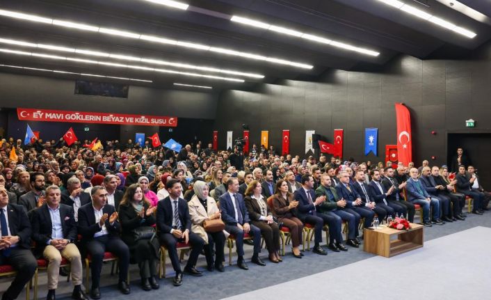 Bakan Bak: "Arnavutköy’de spor altyapısının güçlendirilmesine yönelik çalışmalar devam edecek"