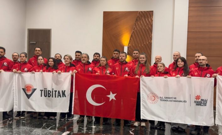 Bakan Kacır: "17 bilim insanı Antarktika’da özellikle iklim değişikliğine yönelik nitelikli araştırmalar gerçekleştirecekler"