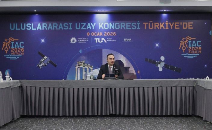 Bakan Kacır: "Türkiye’nin uzay teknolojilerindeki yükselişini dünyaya duyuracak dev bir etkinliğe imza atacağız"