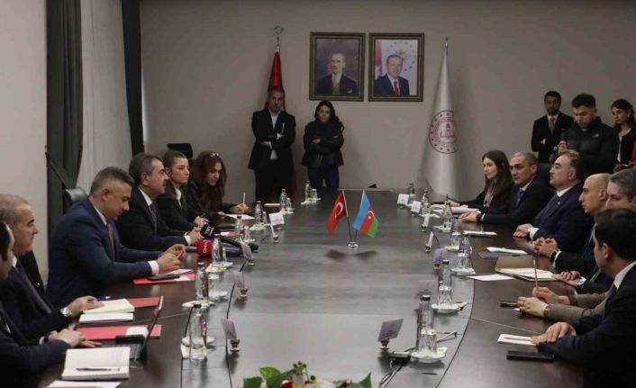 Bakan Tekin: "Türkiye ile Azerbaycan arasında çok yakın bir dostluk ilişkisi var"