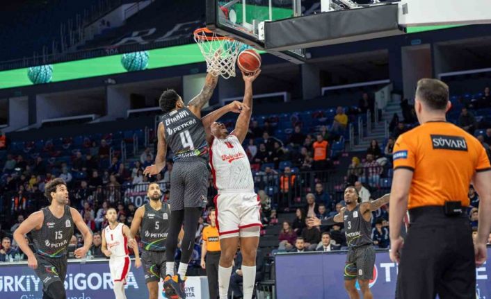 Basketbol Süper Ligi: Bahçeşehir Koleji: 100 - Aliağa Petkim Spor: 60