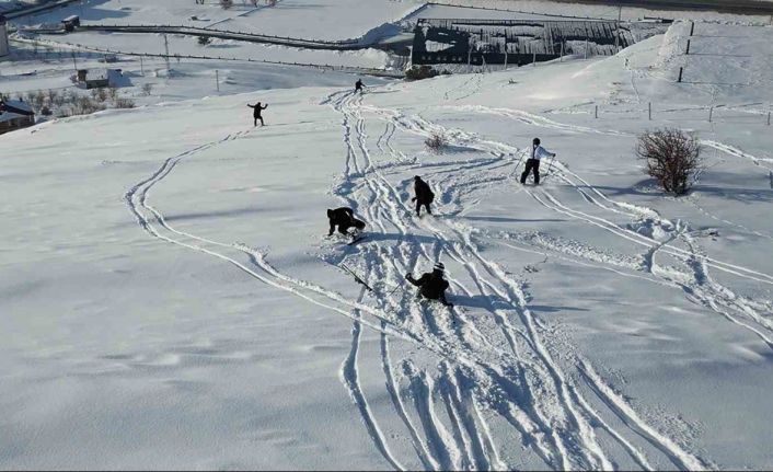 Bitlis’te adrenalin tutkusu tehlikeye davetiye çıkardı