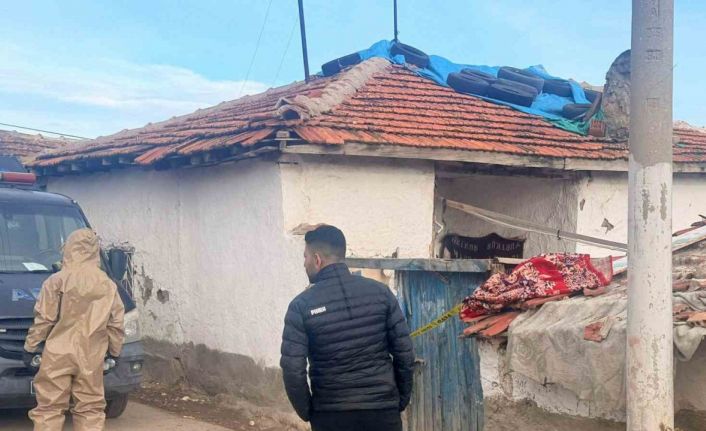 Boyaya eklenen katkı maddesi felakete yol açtı: 3 tarım işçisi ve 1 bebeğin durumu ağır