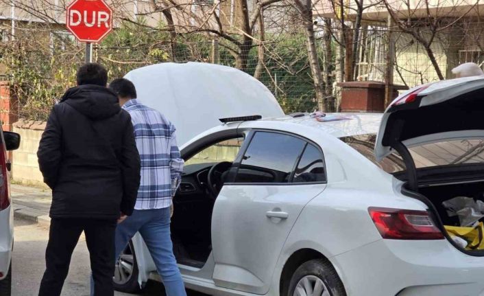 Çakarlı araçla polisten kilometrelerce kaçtı, 173 bin lira ceza yedi