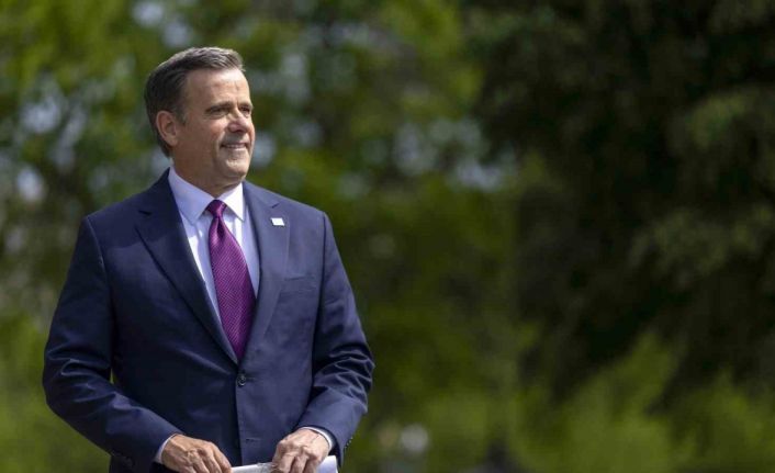 CIA Başkanı Ratcliffe, Karakas’ta geçici Venezuela Devlet Başkanı Rodriguez ile görüştü