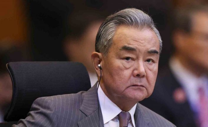 Çin Dışişleri Bakanı Wang: "Hiçbir ülkenin kendisini dünya polisi veya uluslararası yargıç ilan etmesini kabul etmiyoruz"