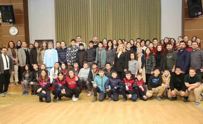 ‘Daha Sürdürülebilir Bir Gelecek İçin Küresel Sorun Odaklı STEAM Öğretimi’ projesi sona erdi