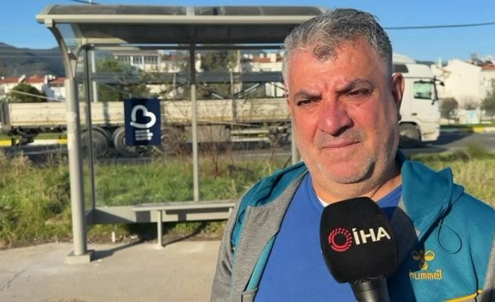 Edremit’te bir babanın kızı ıslanmasın diye yaptığı durak belediyeyi harekete geçirdi