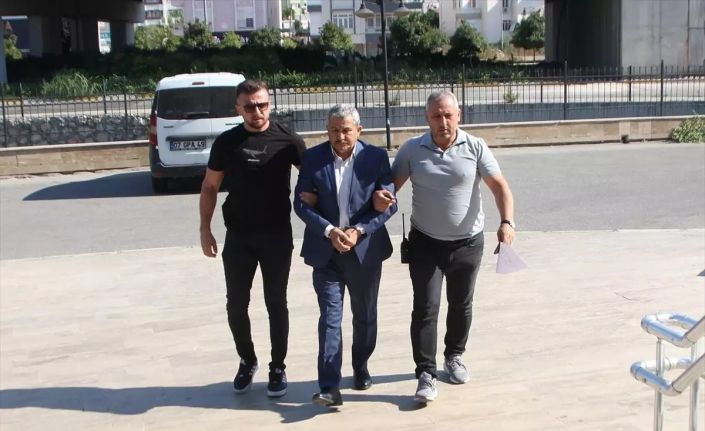 Eski meclis üyesini öldüren eski belediye başkan yardımcısına müebbet hapis cezası