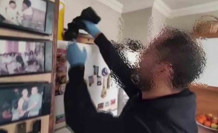 Evinde kilolarca bonzai yapacak hammadde ele geçirildi: "Uygun bulunca toplu alıyorum, içiciyim" dedi