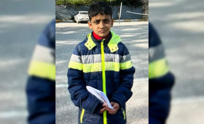 Evinin önünde oyun oynarken kaybolan 11 yaşındaki çocuktan iki gündür haber alınamıyor