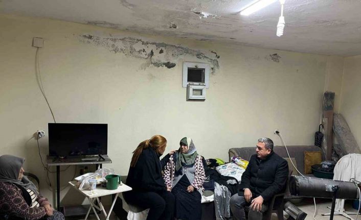 Görme engelli yaşlı kadına devletten şefkat eli: "Elveda evim" diyerek yıllardır yaşadığı evine gözyaşlarıyla veda etti