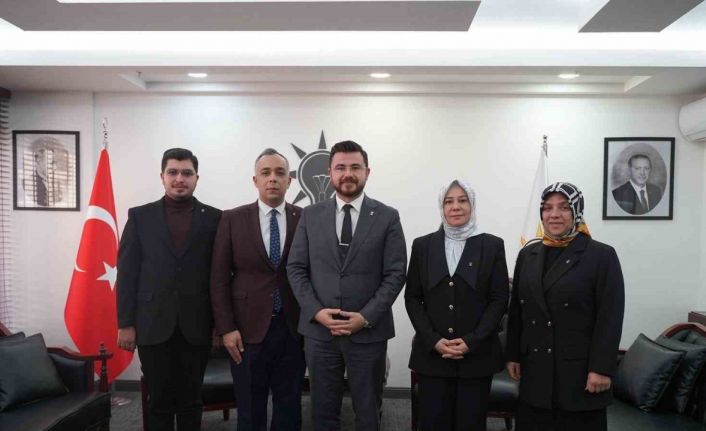 İl Başkanı Okandan: "AK Parti, siyaseti kapalı salonlardan değil milletin içinde, milletle birlikte ve millet için yürütmüştür"