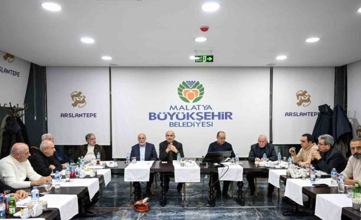 İş insanlarıyla bir araya gelen Başkan Er: "Malatya’nın geleceğini inşa ediyoruz"