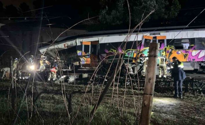 İspanya’da iki tren kazası daha: 1 makinist hayatını kaybetti, en az 37 kişi yaralandı