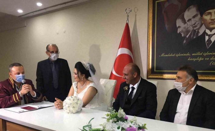 Kahreden tesadüf: 6 yıl önce annesi patates püresinden, kızı ise elma yerken öldü