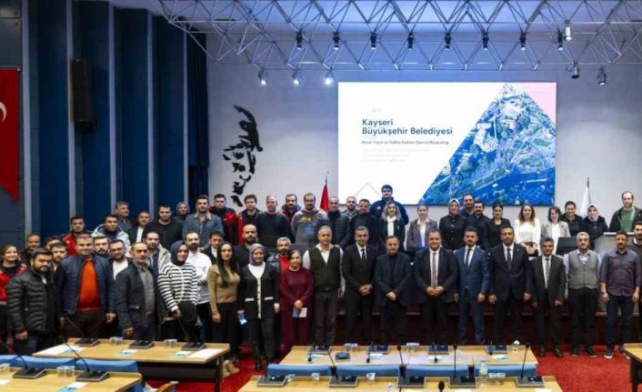 Kayseri Büyükşehir’den 2025’te 24 farklı personel eğitimi ve 153 üniversite öğrencisine staj imkânı