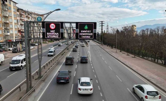 Kocaeli’de aylık 1,7 ton yakıt ve 3,2 ton karbon tasarrufuyla akıllı trafik