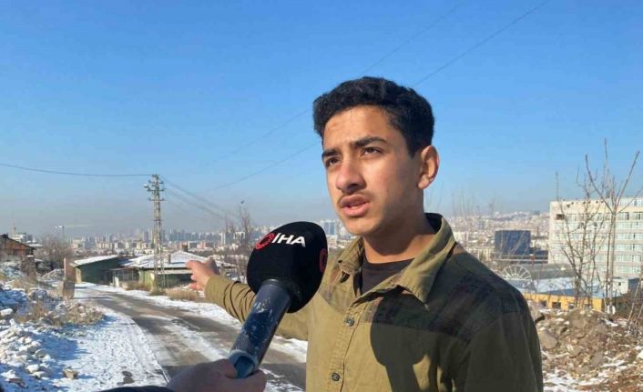 Köpeklerin saldırısına uğrayan çocuğu kurtaran komşu: "10 saniye daha geç kalsaydım çocuğun anca parçalarını bulabilirlerdi"