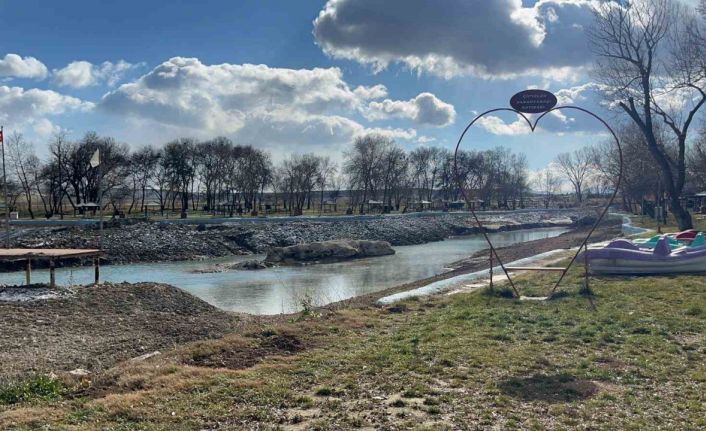 Kuruyan Sakarya Nehri’nin doğduğu nokta da DSİ’nin çalışmaları devam ediyor