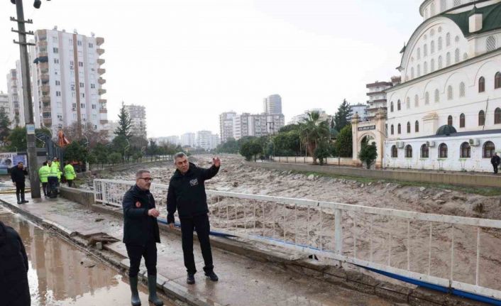 Mersin’deki selden geriye bu görüntüler kaldı: 51 ev ve işyeri zarar gördü, 12 kişi kurtarıldı