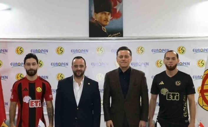Nebi Hatipoğlu, Eskişehirspor’a 2 futbolcu kazandırdı