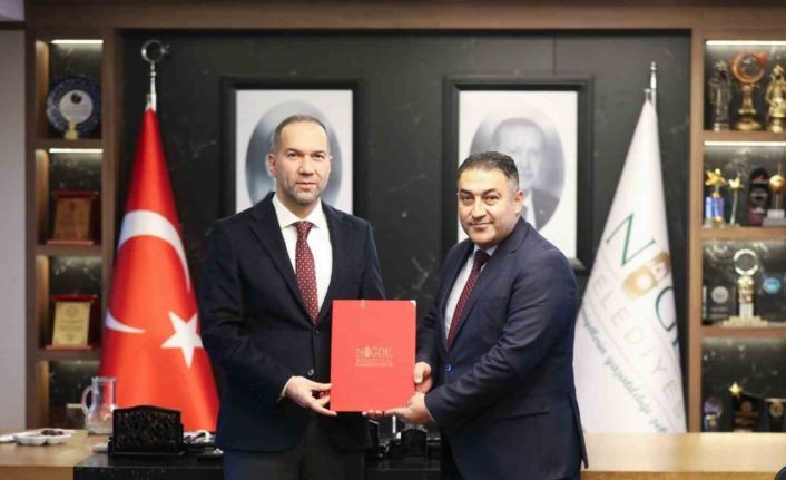 Niğde Belediyesi’nde en düşük işçi maaşı 44 bin 460 TL oldu