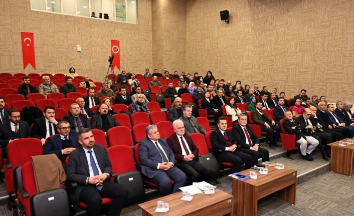 Rektör Sarıbıyık mesleki eğitimin geleceğini anlattı: "+1 modeli dünya standartlarında"