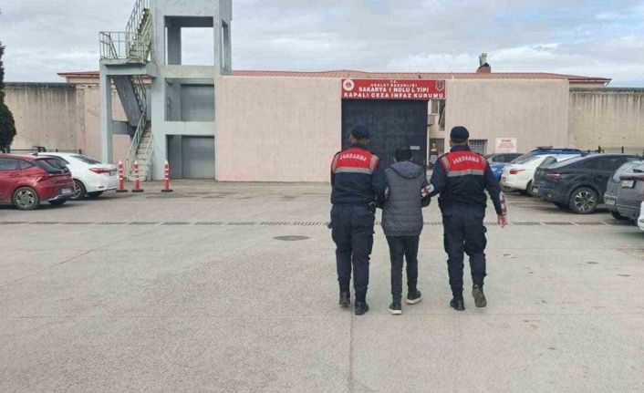 Sakarya’da yılın ilk haftasında çeşitli suçlardan aranan toplam 301 şahıs yakalandı