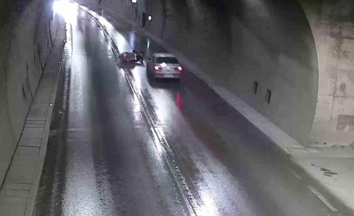 Sollamaya çalıştığı otomobilin önüne düştü, ezilmekten son anda kurtuldu