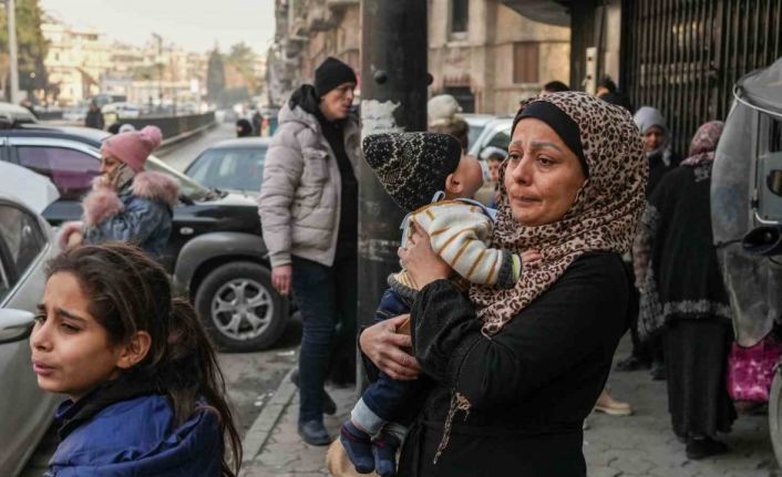Suriye hükümeti: "Kürt vatandaşlar da dahil tüm vatandaşların korunması devletin pazarlık kabul etmez münhasır sorumluluğundadır"