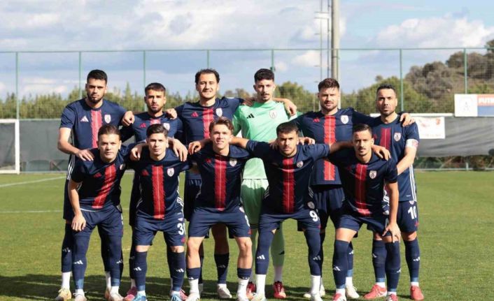 TFF 2. Lig: Altınordu: 0 - Adana 01 Futbol Kulübü: 3