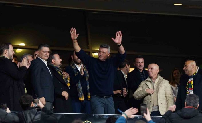 Trendyol Süper Lig: Fenerbahçe: 0 - Göztepe: 0 (Maç devam ediyor)