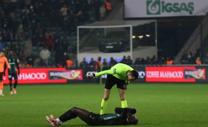 Trendyol Süper Lig: Kocaelispor: 1 - Trabzonspor: 2 (Maç sonucu)