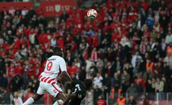 Trendyol Süper Lig: Samsunspor: 0 - Kocaelispor: 0 (Maç sonucu)