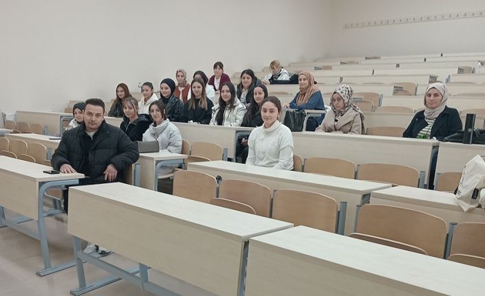 Uşak Üniversitesi Sürekli Eğitim Merkezi’nden istihdama yönelik iş  birlikleri