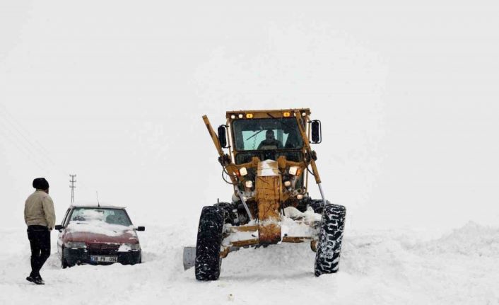 Vatandaşlardan Talas Belediyesi’ne teşekkür: "Belediye sadece yolumuzu değil, gönlümüzü de açtı"