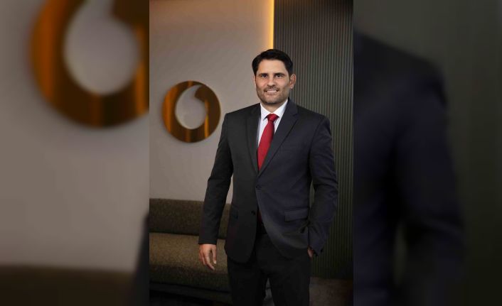 Vodafone’dan 5G yolunda fiber optik omurga şebeke operasyonlarında yapay zekalı yeni adım